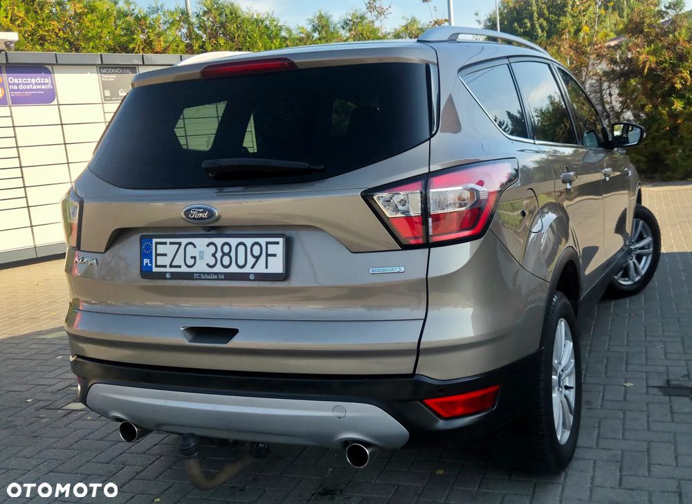 Ford Kuga 1.5 EcoBoost 2x4 Titanium - 12