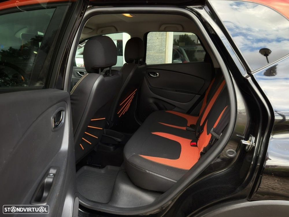 Renault Captur 1.5 dCi Exclusive - 17