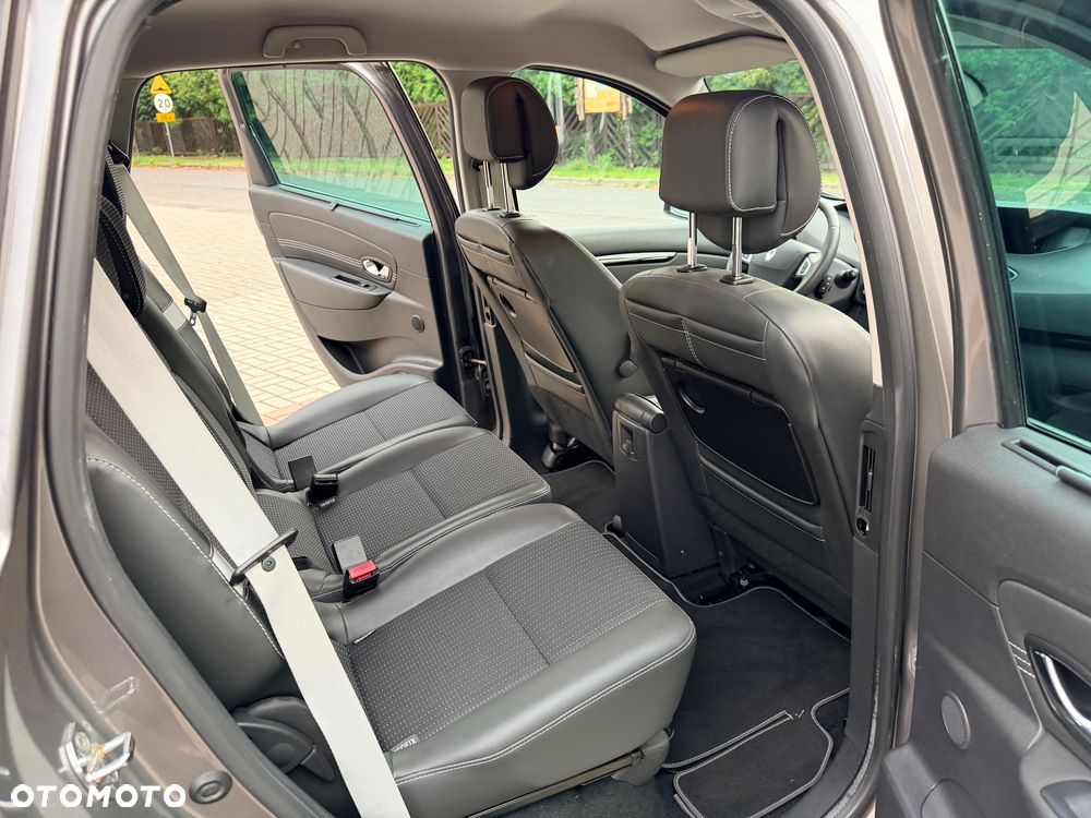 Renault Scenic 1.6dCi Energy Bose Edition - 9