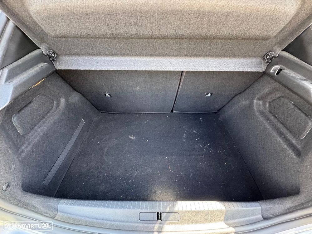 Peugeot 208 PureTech 100 EAT8 Active Pack - 13
