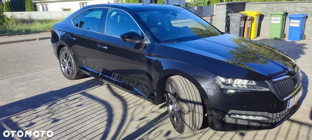 Skoda Superb 2.0 TDI SCR Ambition DSG - 5