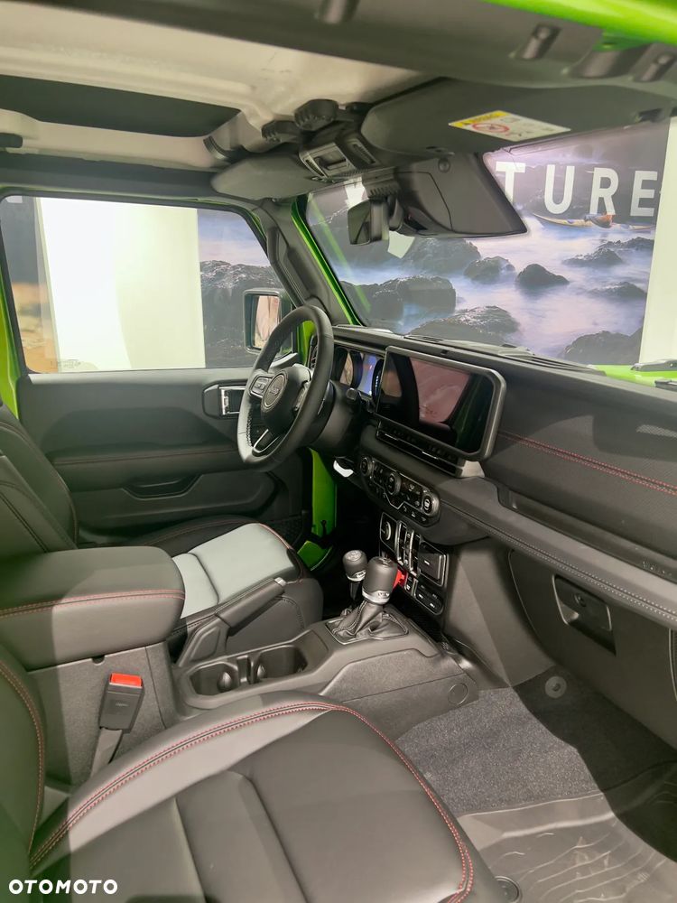 Jeep Wrangler Unlimited GME 2.0 Turbo Rubicon - 23