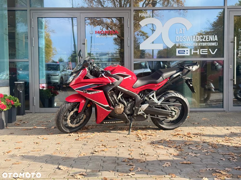 Honda CBR - 1