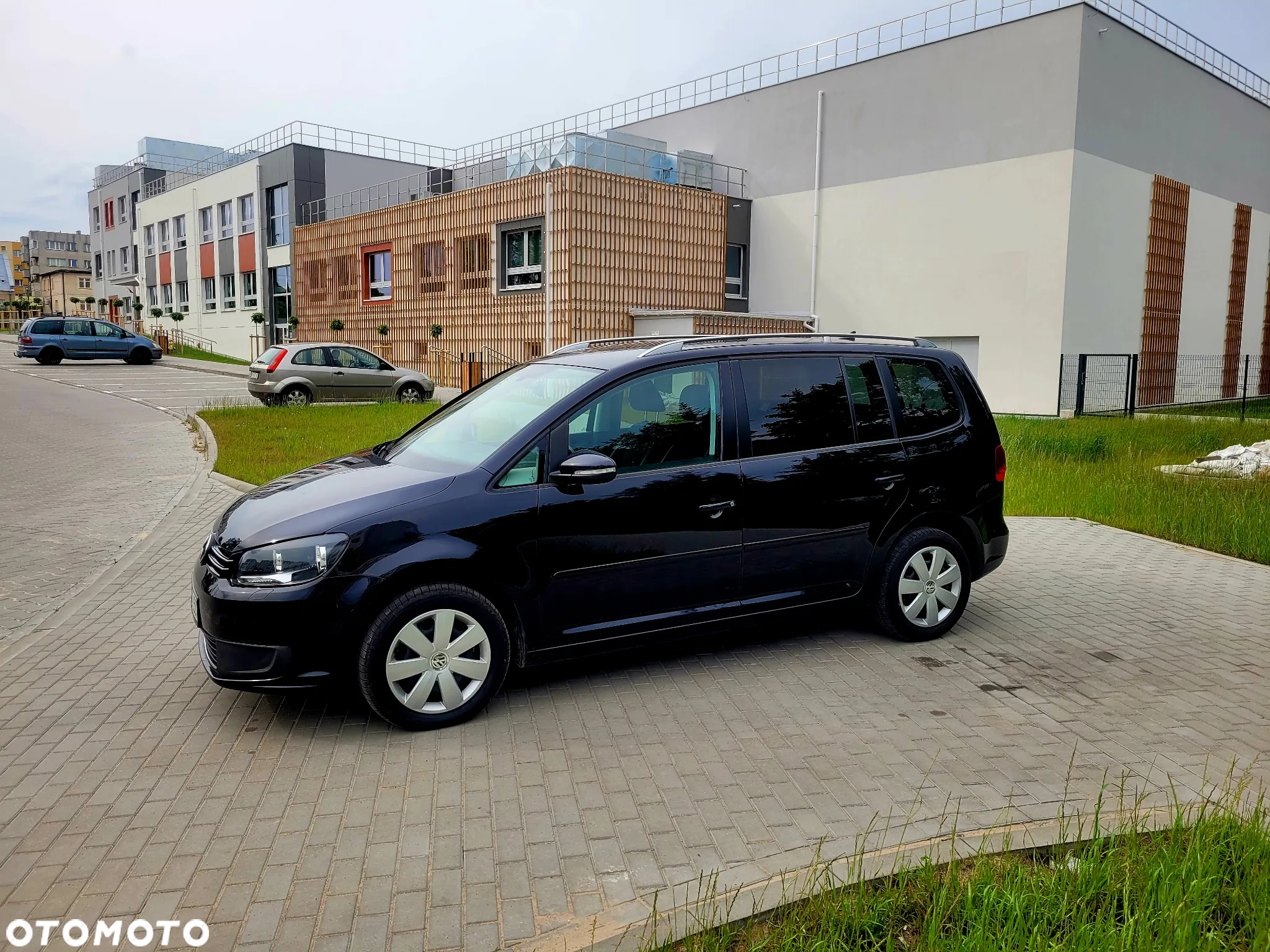 Volkswagen Touran 1.6 TDI DPF Comfortline - 5