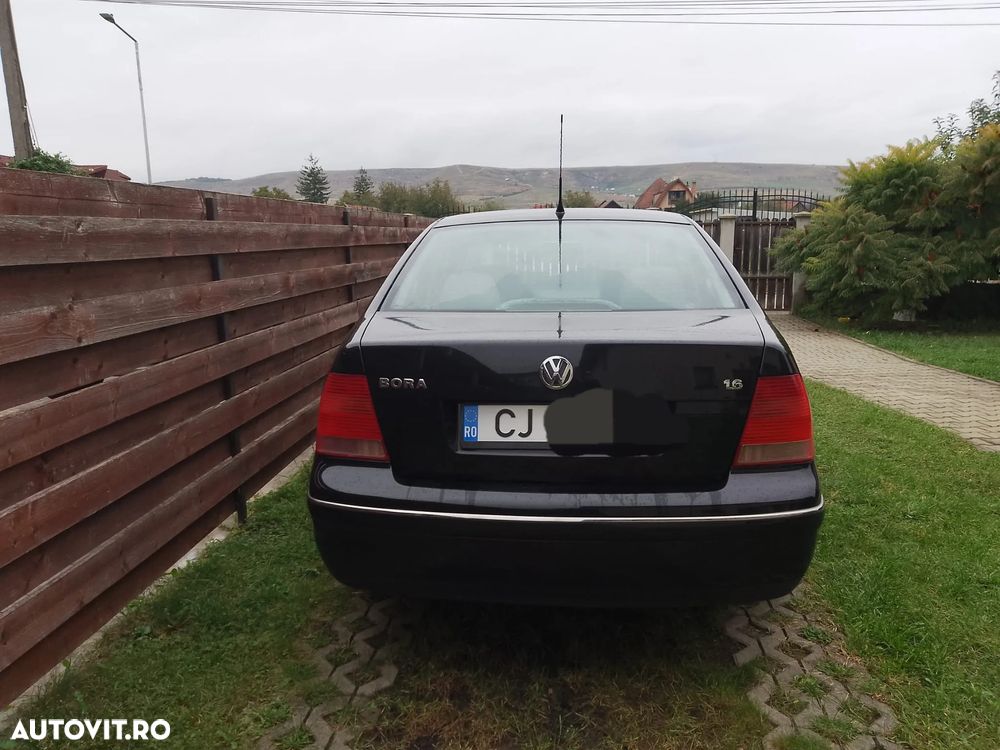 Volkswagen Bora 1.6 Highline - 2