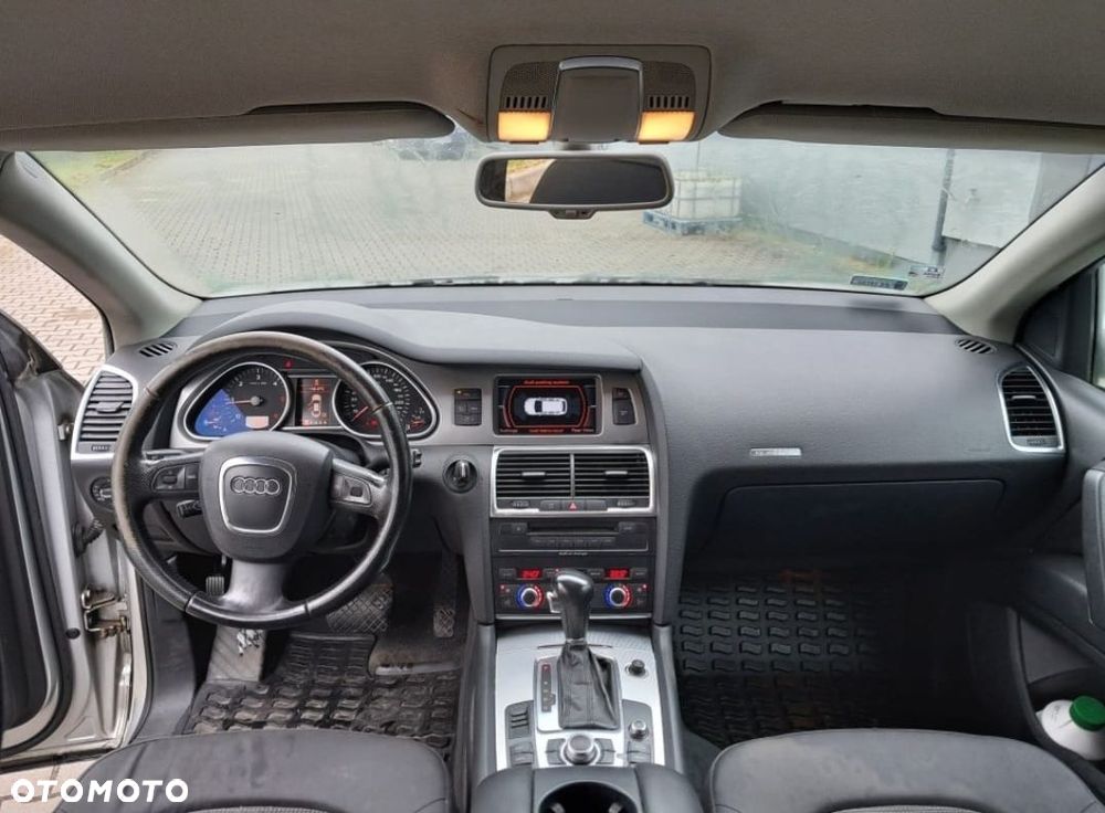 Audi Q7 3.0 TDI Quattro Tiptronic - 5