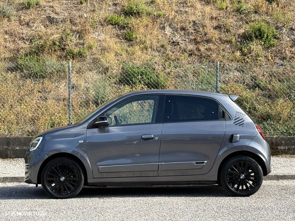 Renault Twingo E-Tech. 22 Urban Night - 2