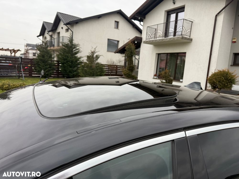 BMW Seria 5 520d - 23