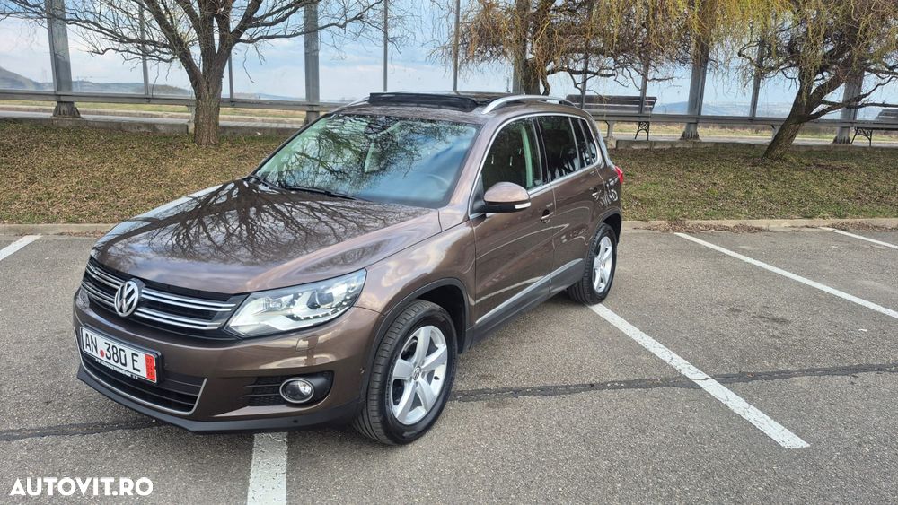 Volkswagen Tiguan 2.0 TDI DPF 4Motion BlueMotion Technology DSG Exclusive - 1