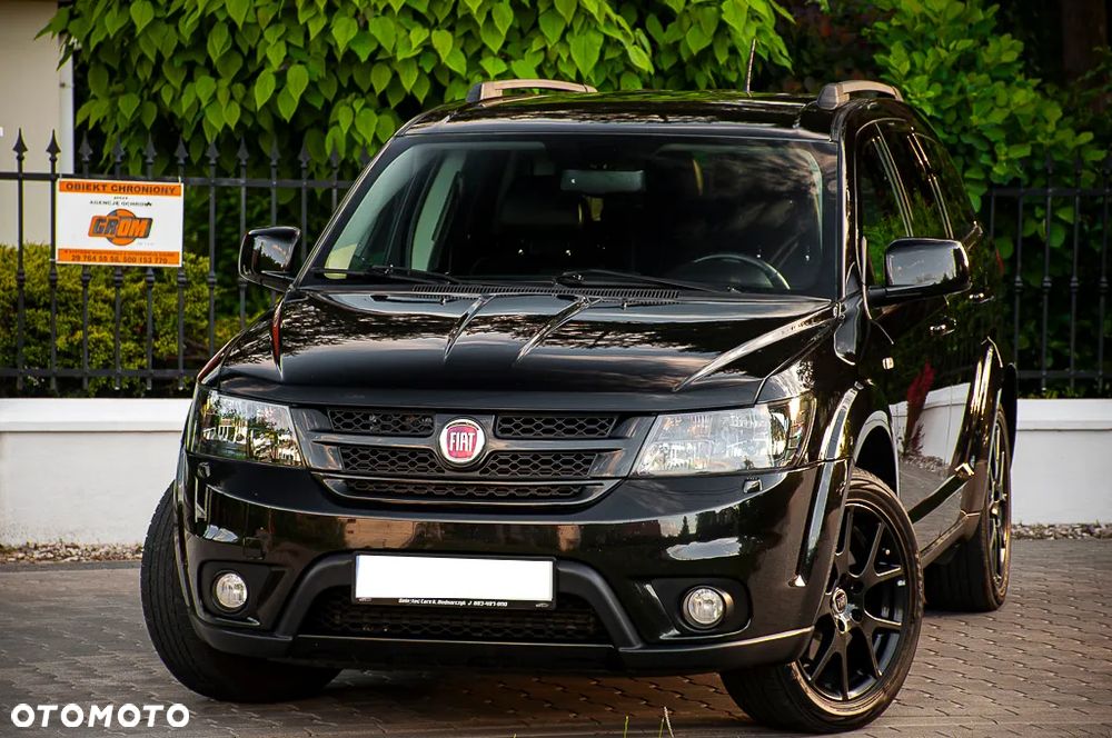 Fiat Freemont 2.0 Multijet 16V DPF Automatik Allrad Black Code - 4