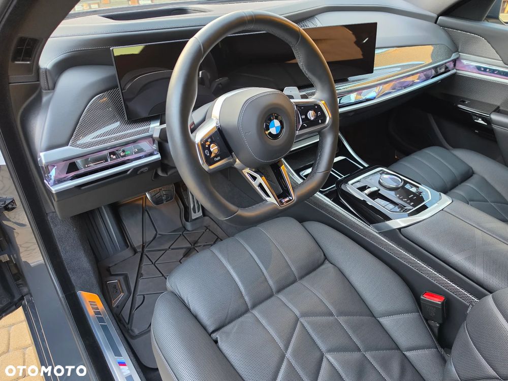 BMW Seria 7 740d xDrive mHEV M Sport sport - 28