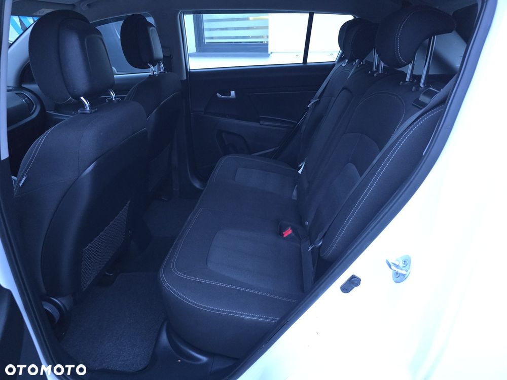 Kia Sportage 1.6 GDI L 2WD - 10