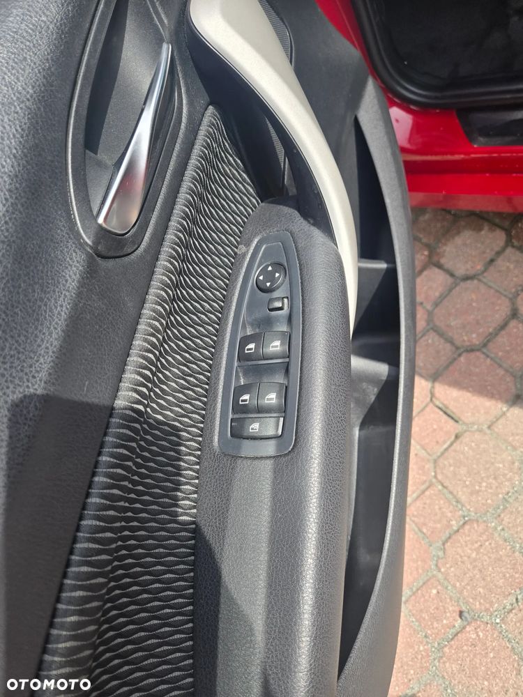 BMW Seria 1 118i - 14