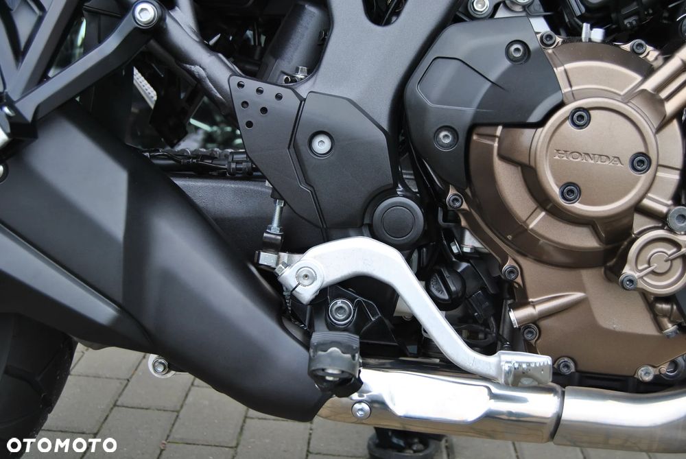 Honda CRF - 25