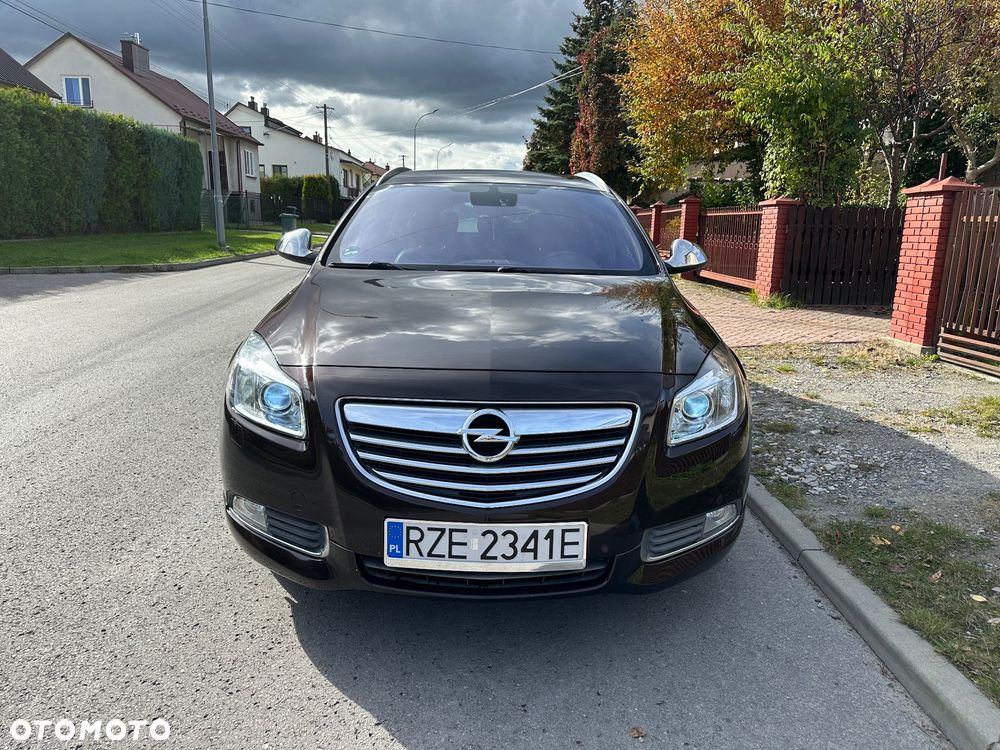 Opel Insignia 2.8 V6 Turbo 4x4 Automatik Cosmo - 14