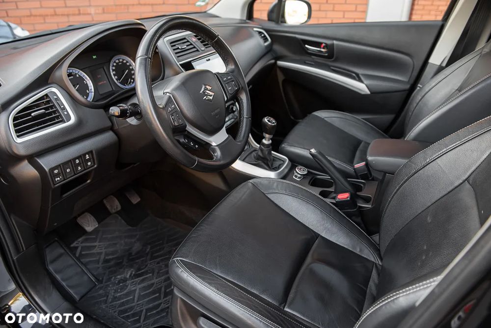 Suzuki SX4 S-Cross 1.6 DDiS Premium Plus 4WD - 15