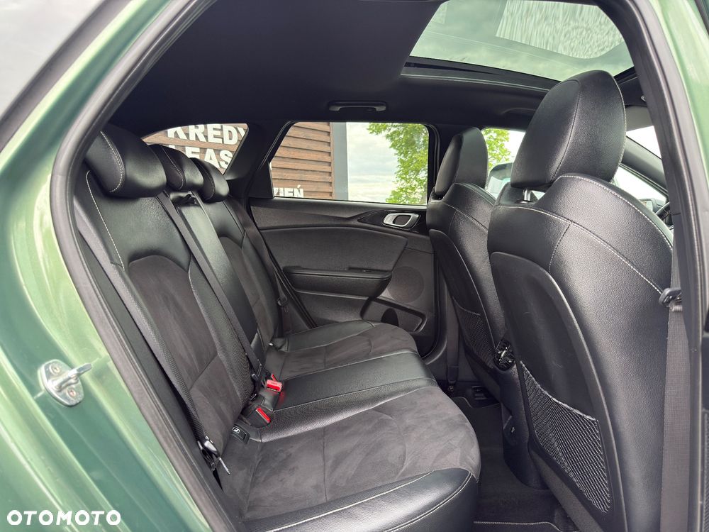 Kia Ceed 1.5 T-GDI DCT7 OPF GT Line - 22