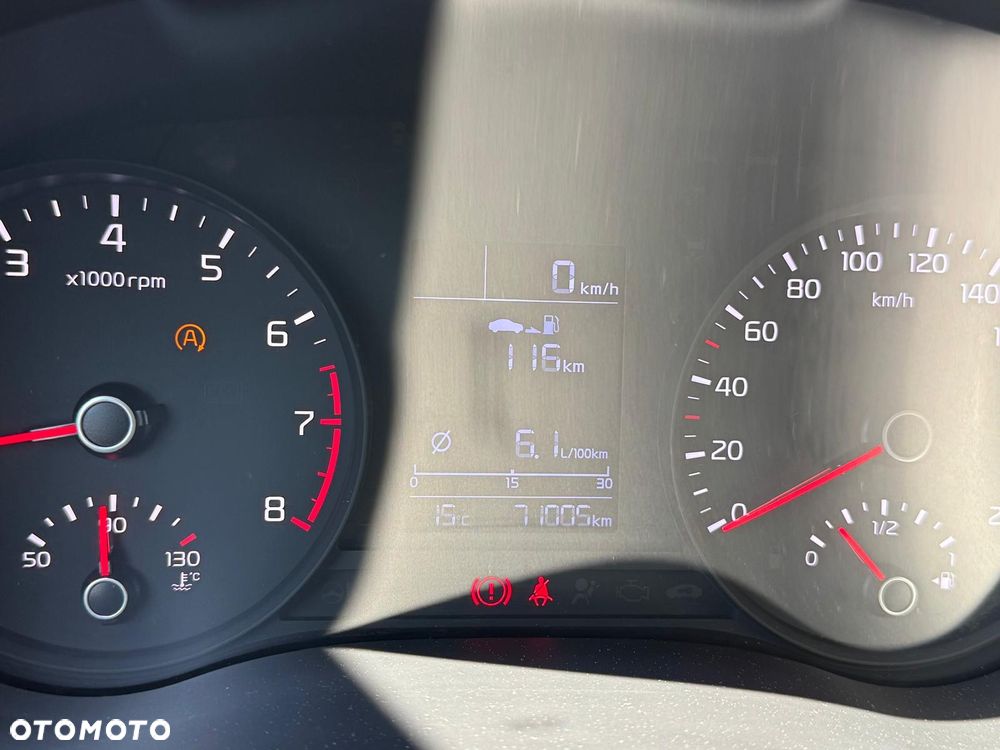 Kia Rio 1.2 L - 7