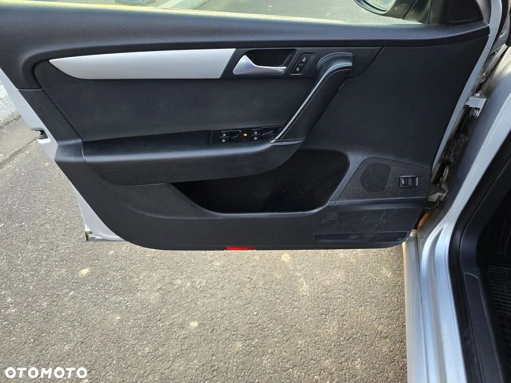 Volkswagen Passat 1.6 TDI Comfortline - 22