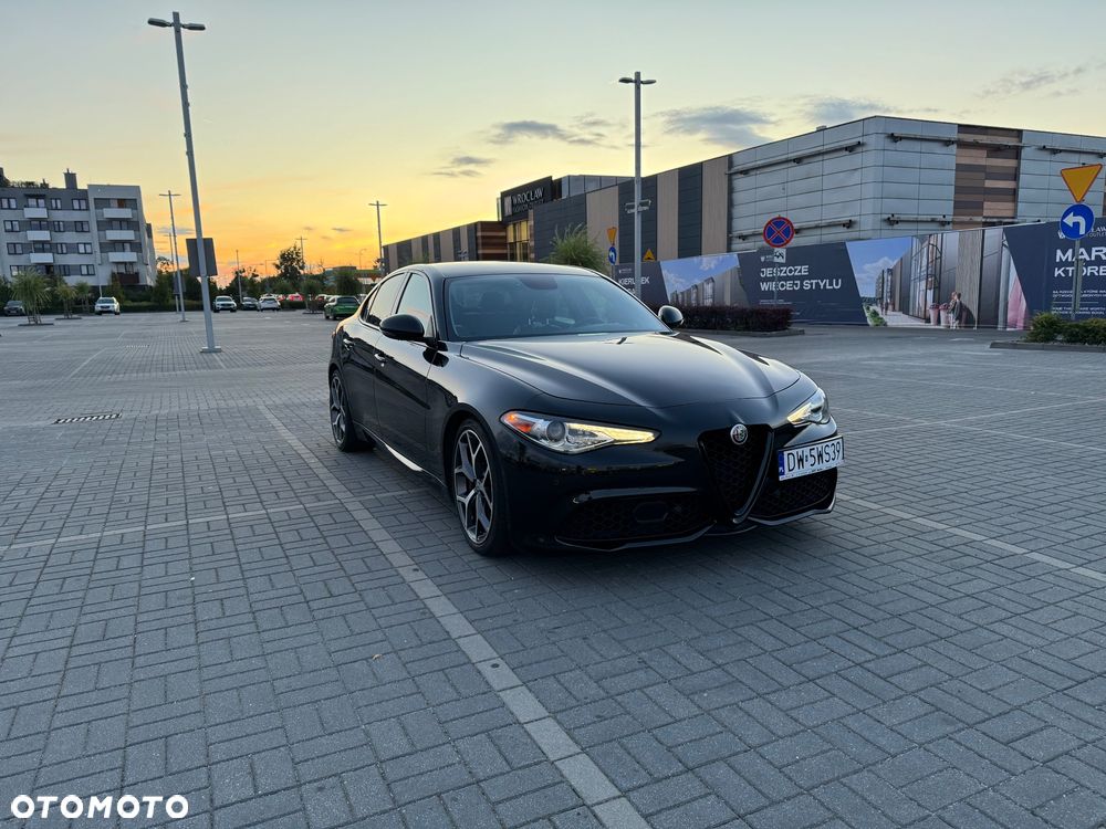 Alfa Romeo Giulia 2.0 Turbo 16V AT8 Veloce Ti - 6