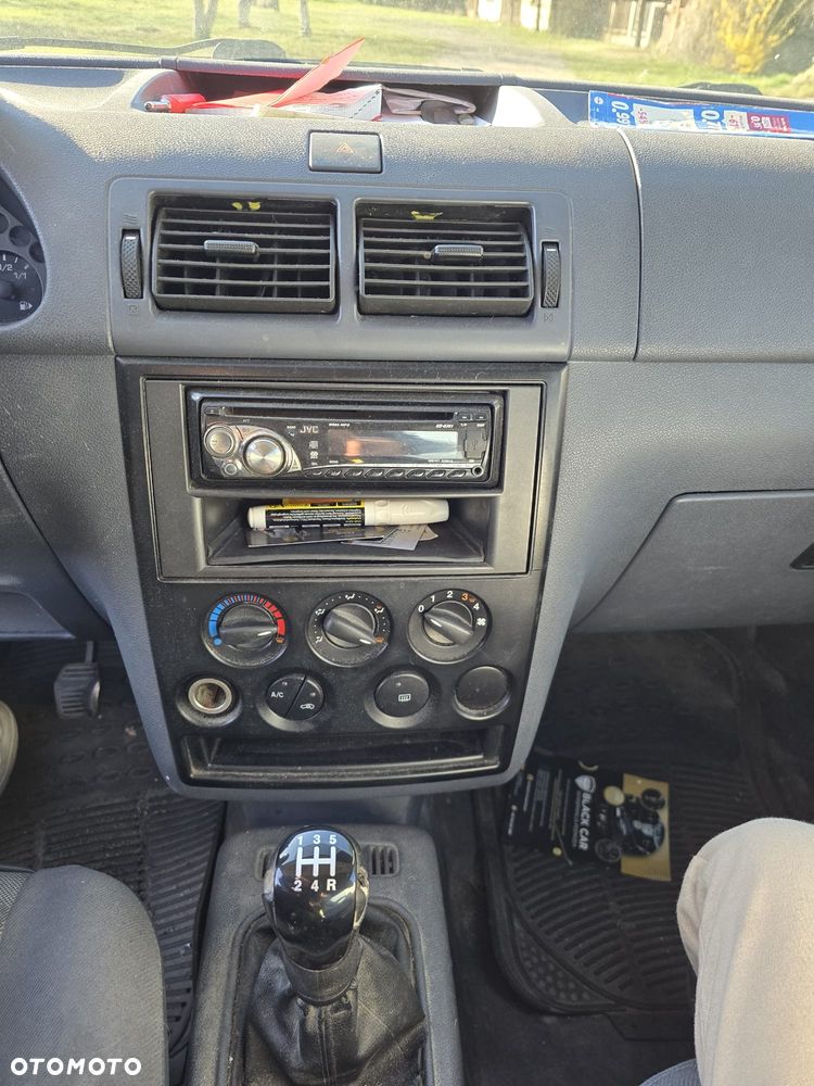 Ford Transit Connect - 4
