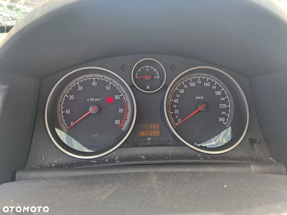 ❌Dawca części ❌ OPEL ASTRA H 2009 HB 1.4 16V KOD LAK: Z20R - 11