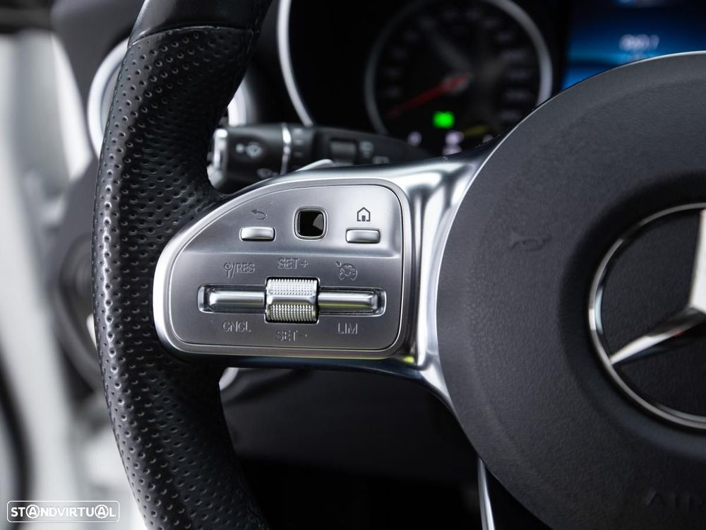Mercedes-Benz GLC 200 4Matic 9G-TRONIC AMG Line - 20