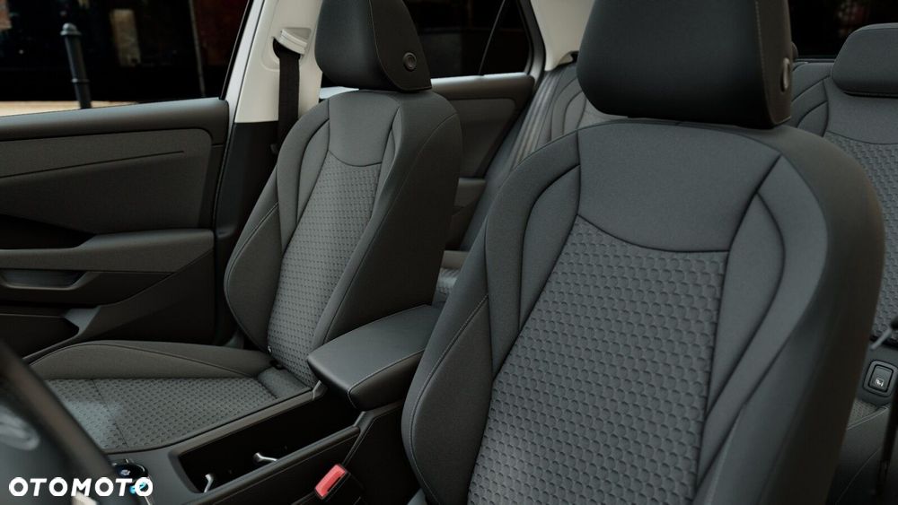 Volkswagen T-Roc - 12