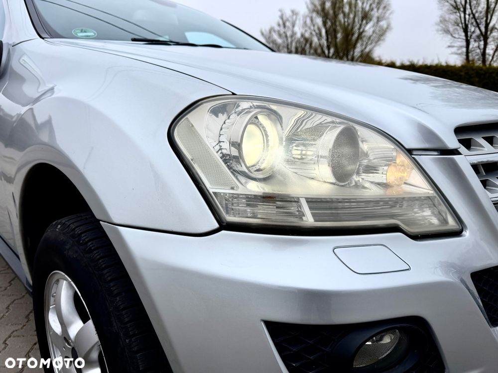 Mercedes-Benz ML - 16