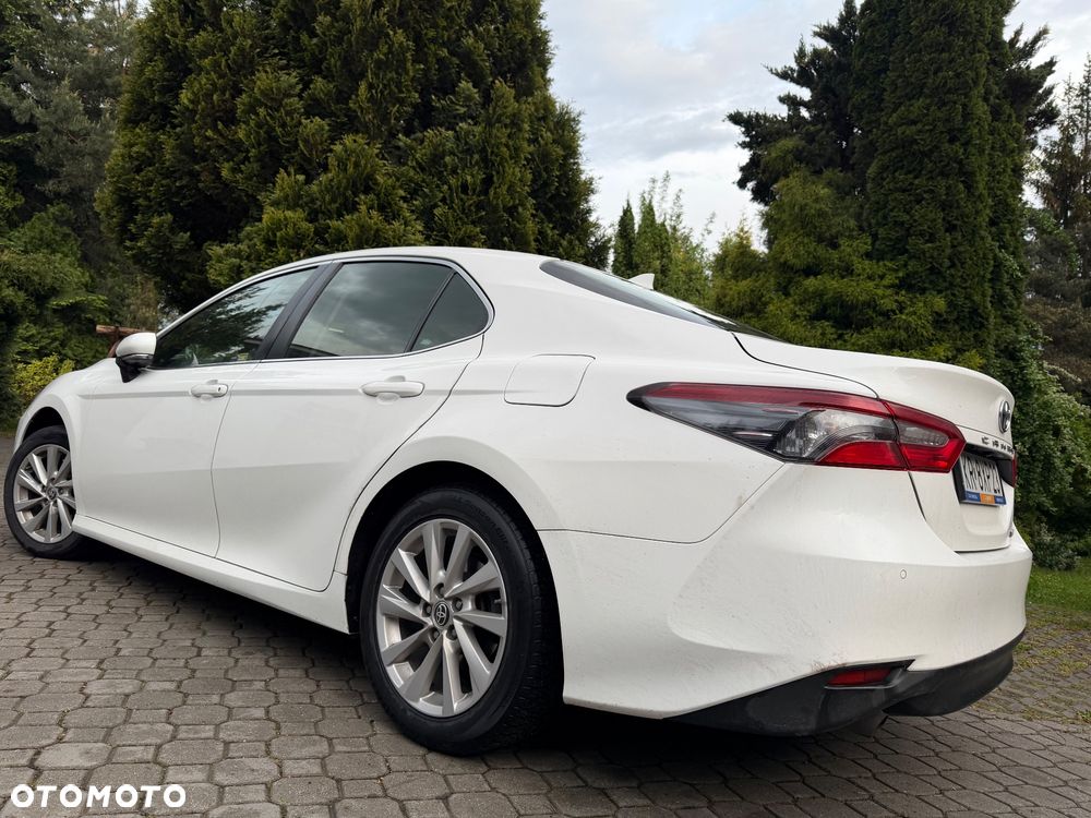 Toyota Camry 2.5 Hybrid Comfort CVT - 4