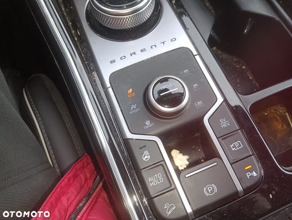 Kia Sorento 1.6T-GDI PHEV AWD OPF Platinum - 14