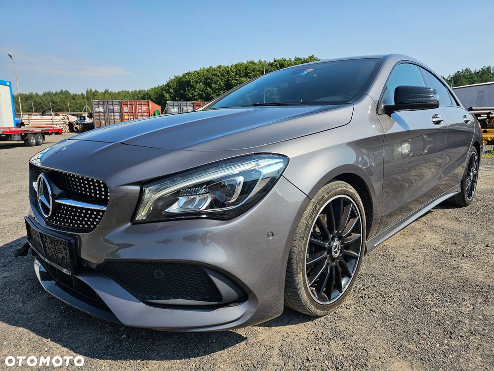 Mercedes-Benz CLA 200 d 4Matic 7G-DCT AMG Line - 1