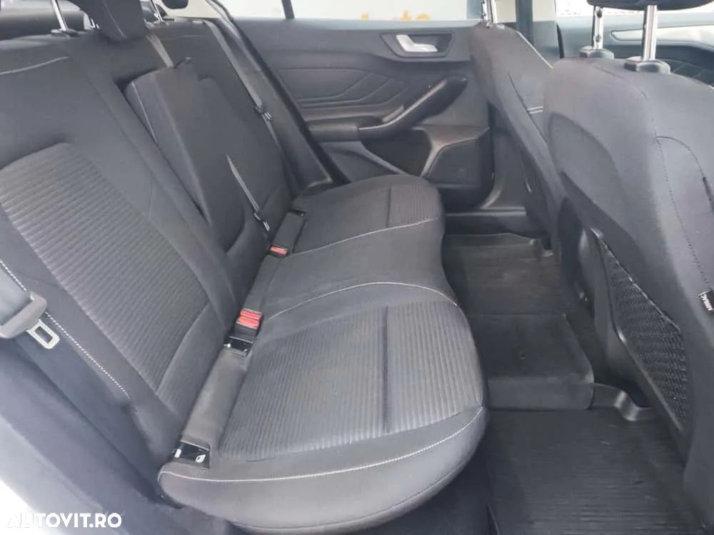 Ford Focus 1.5 EcoBlue Titanium - 15