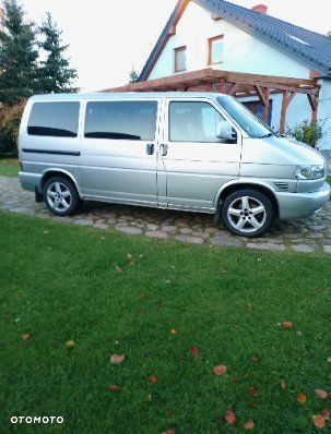 Volkswagen Multivan - 4