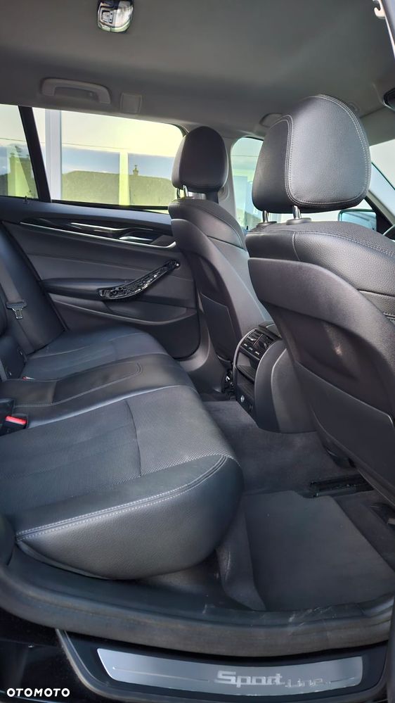 BMW Seria 5 - 33