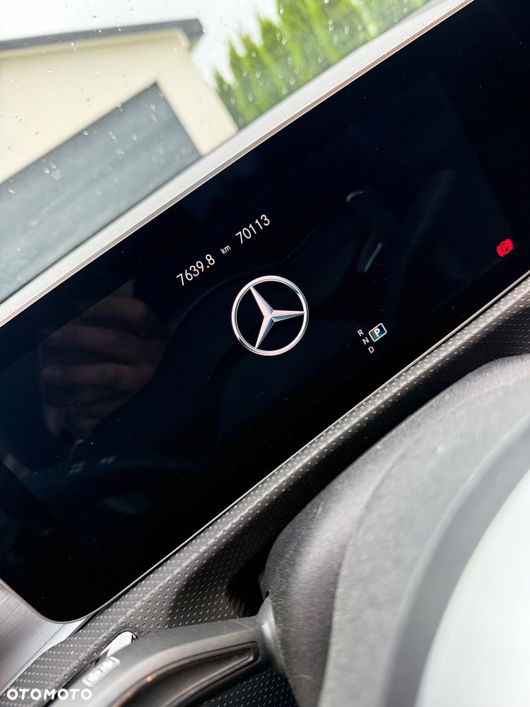 Mercedes-Benz CLA - 10