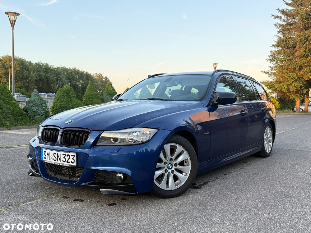 BMW Seria 3 320d xDrive DPF Edition Sport - 2