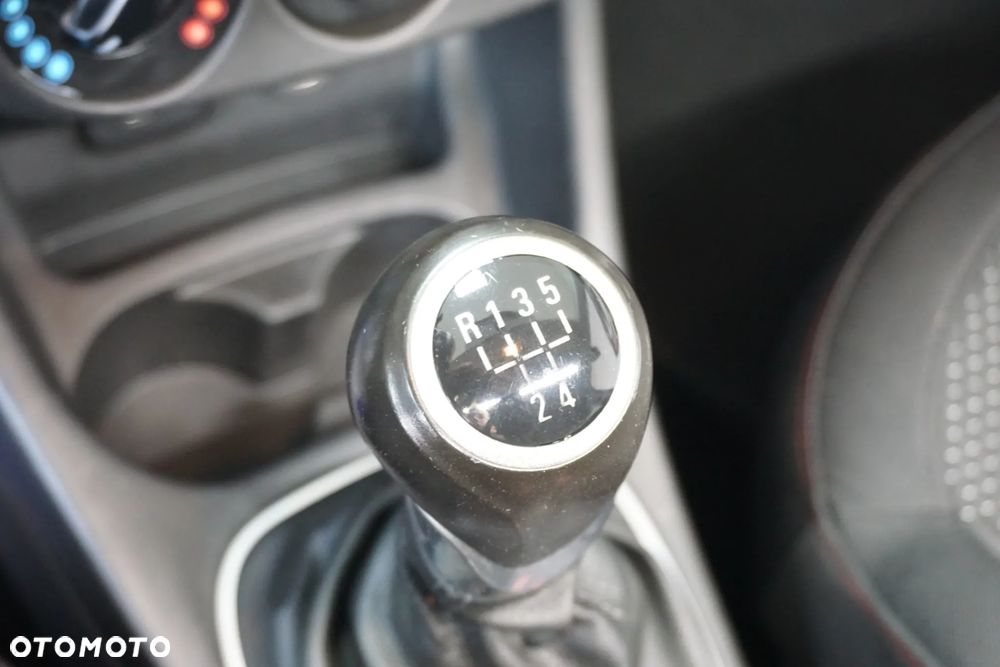 Opel Corsa 1.4 Cosmo - 27