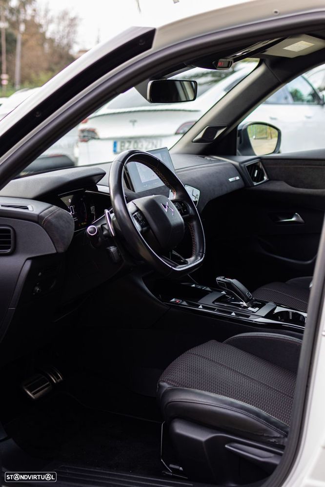 DS DS3 Crossback PureTech 155 Aut. PERFORMANCE LINE - 28