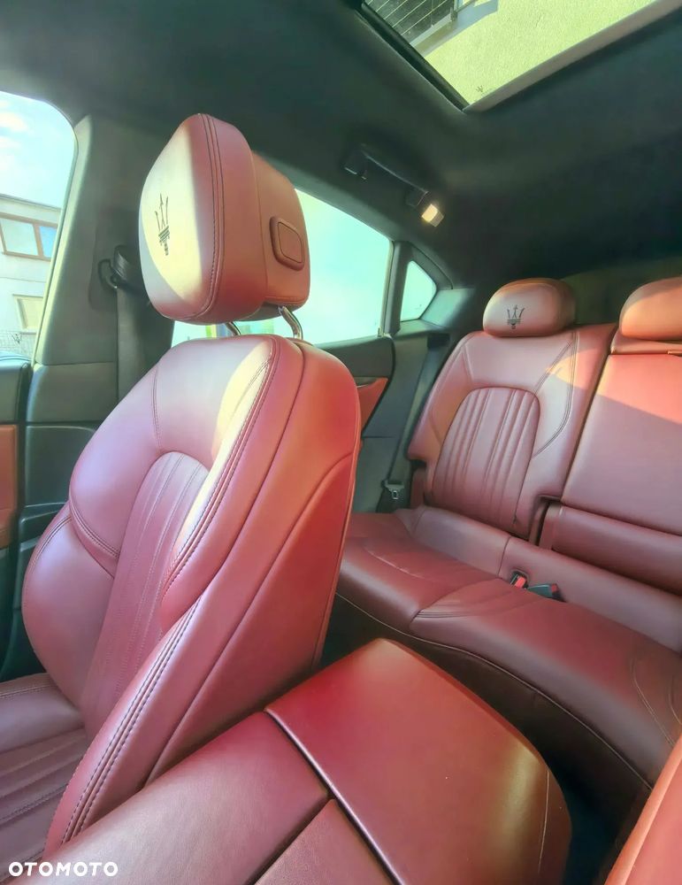 Maserati Levante S Q4 - 16