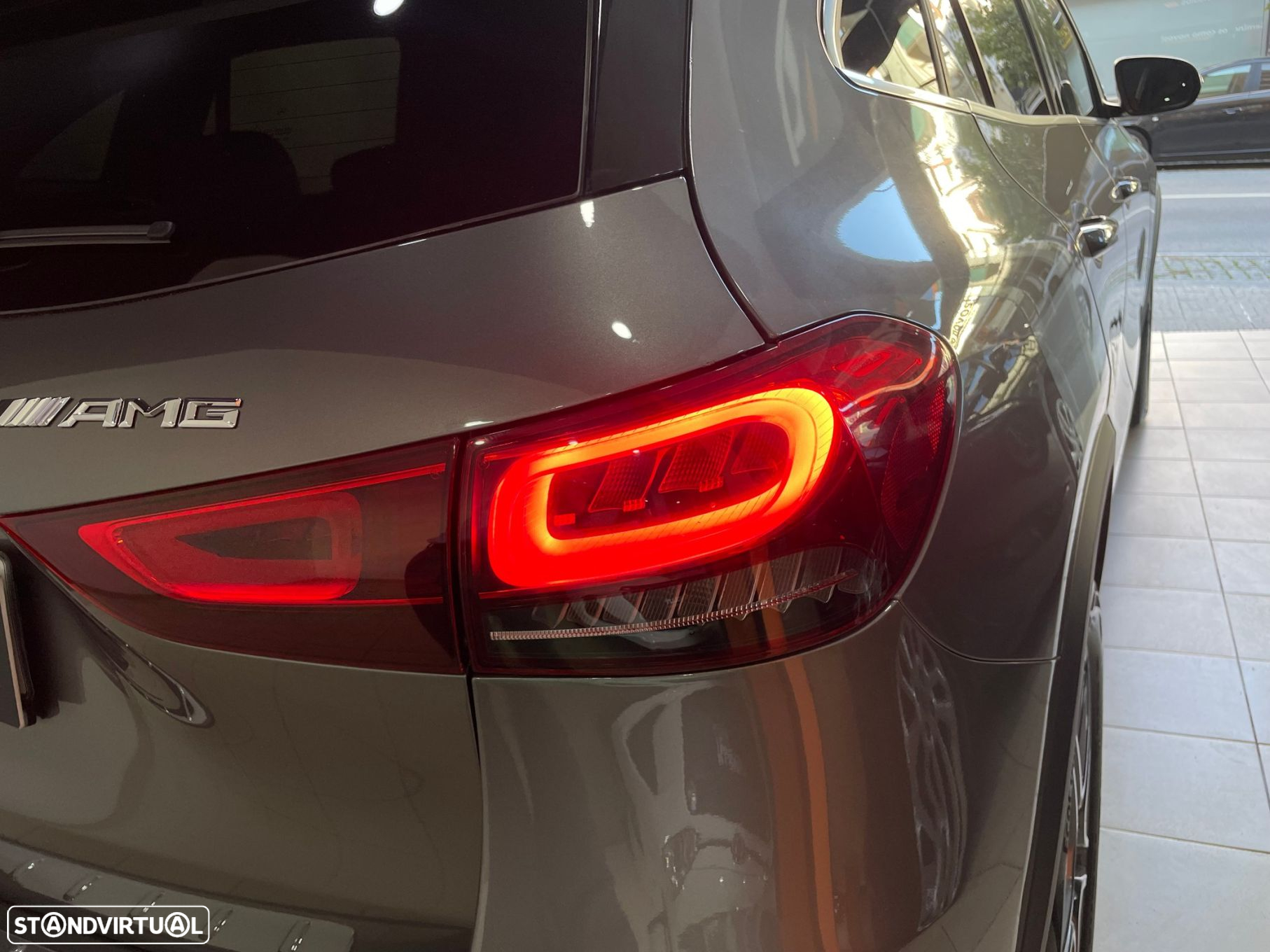 Mercedes-Benz GLA 180 d AMG Line - 41