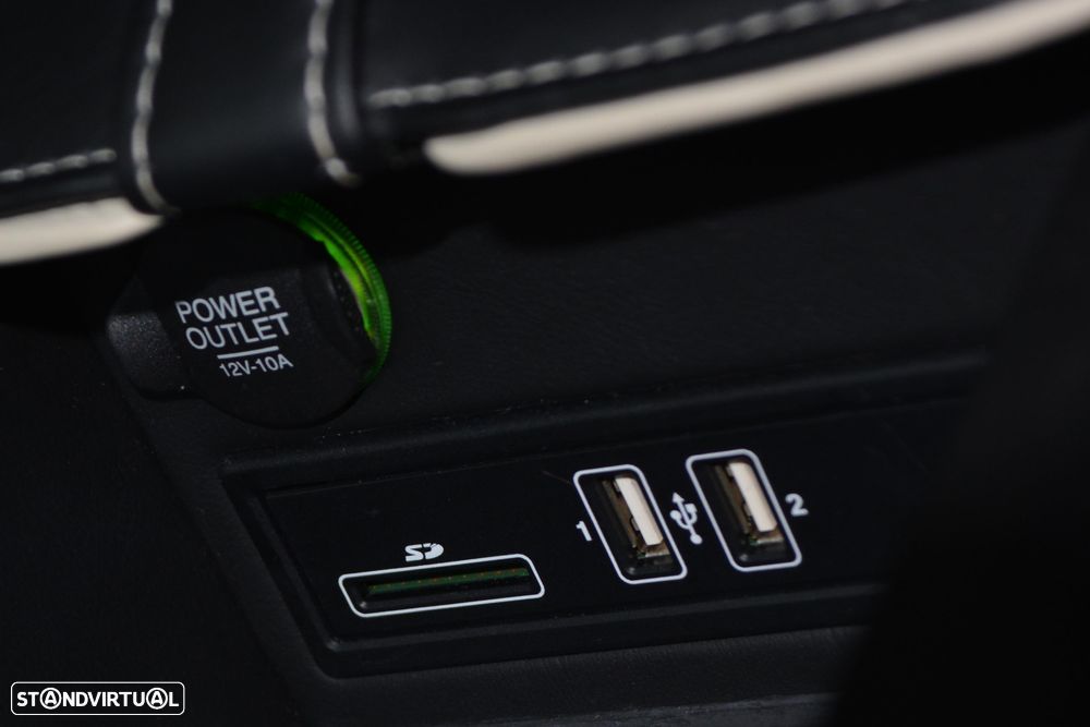 Aston Martin DBS Coupe Superleggera - 58