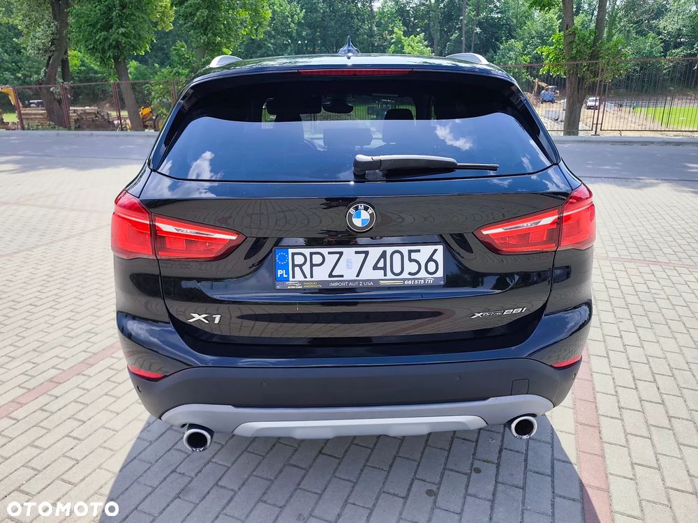 BMW X1 xDrive28i xLine - 21