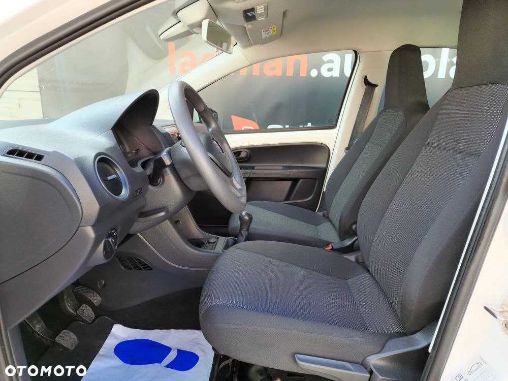Volkswagen up! (BlueMotion Technology) move - 13
