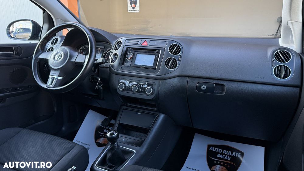 Volkswagen Golf Plus - 13