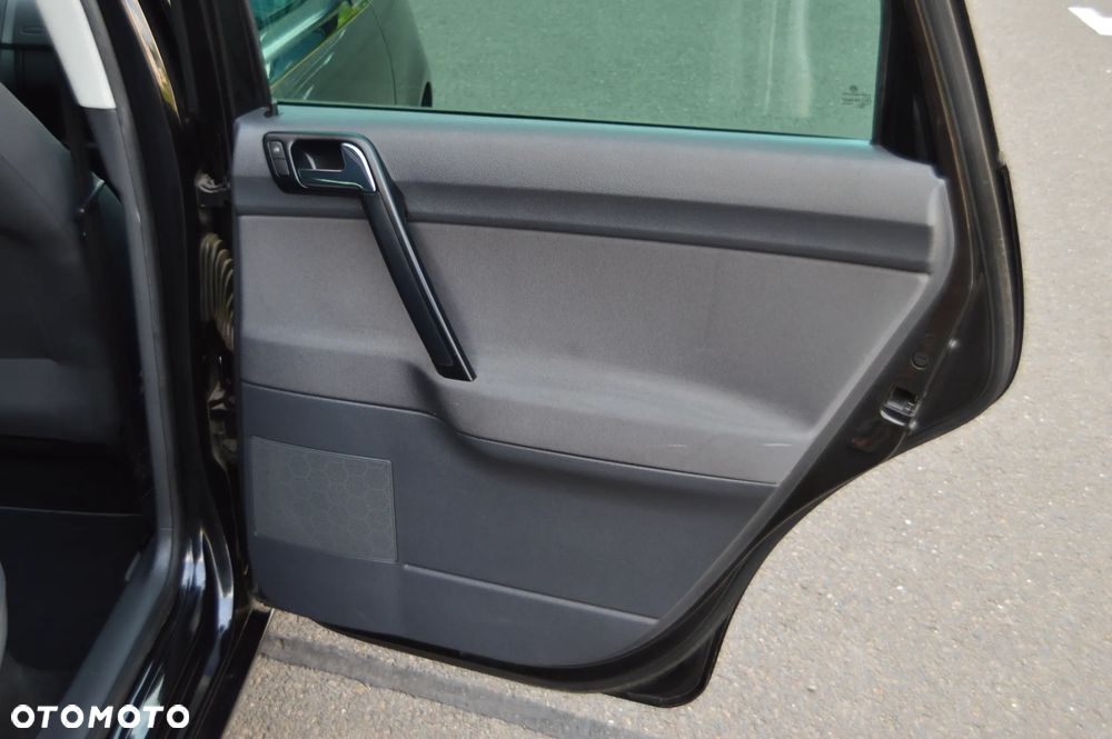 Volkswagen Polo - 24