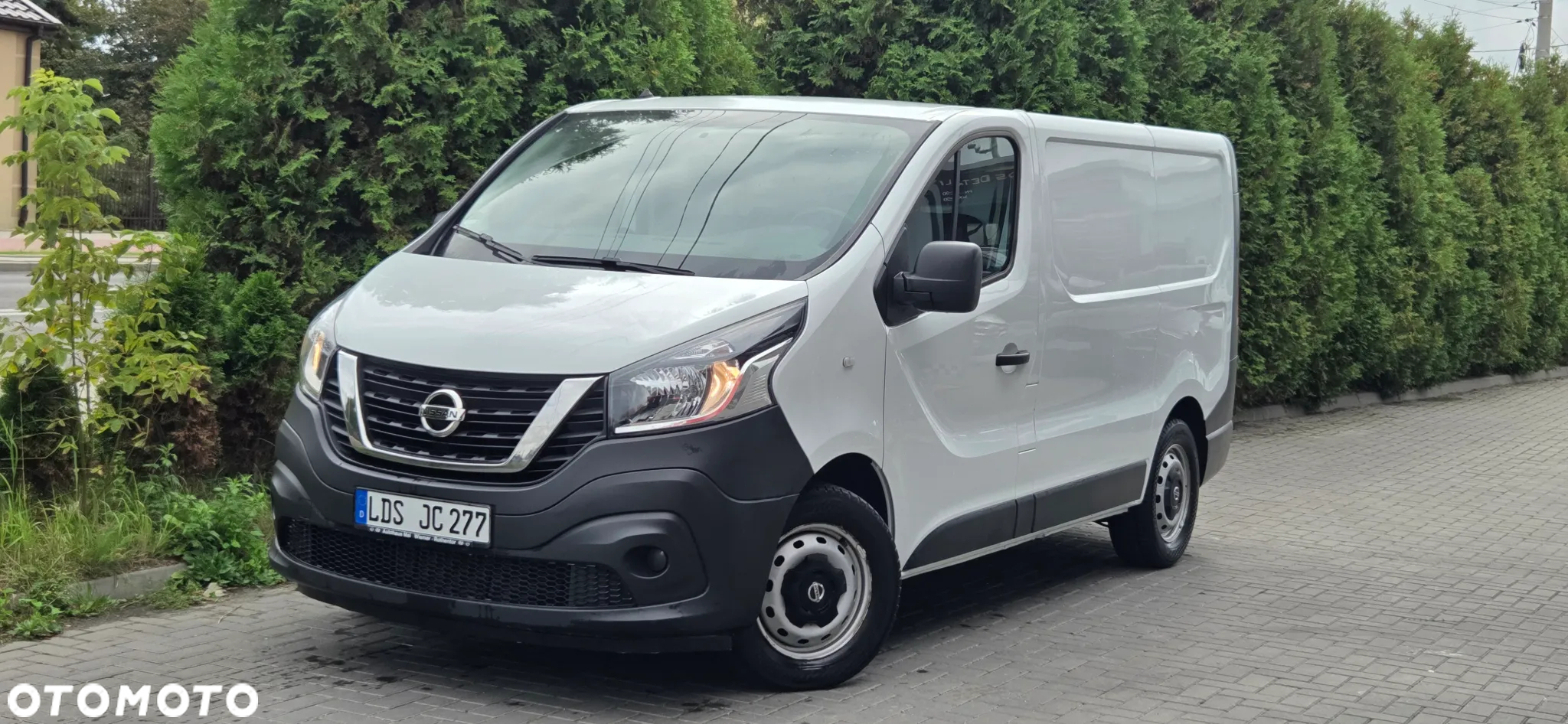 Nissan NV300 TRAFIC VIVARO - 2