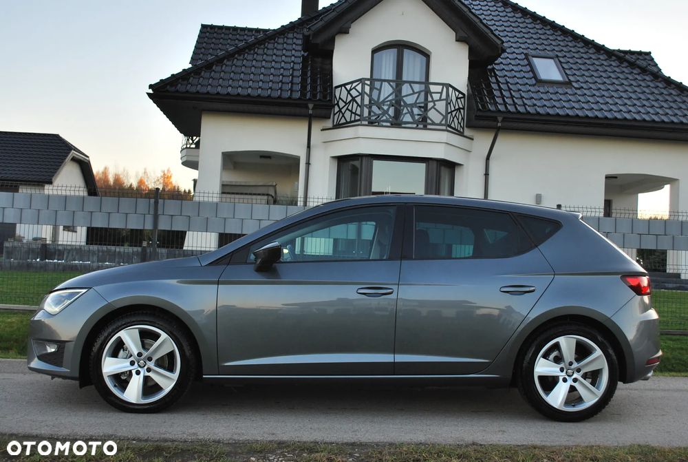 Seat Leon 2.0 TDI DPF FR Black Matt Edition - 3
