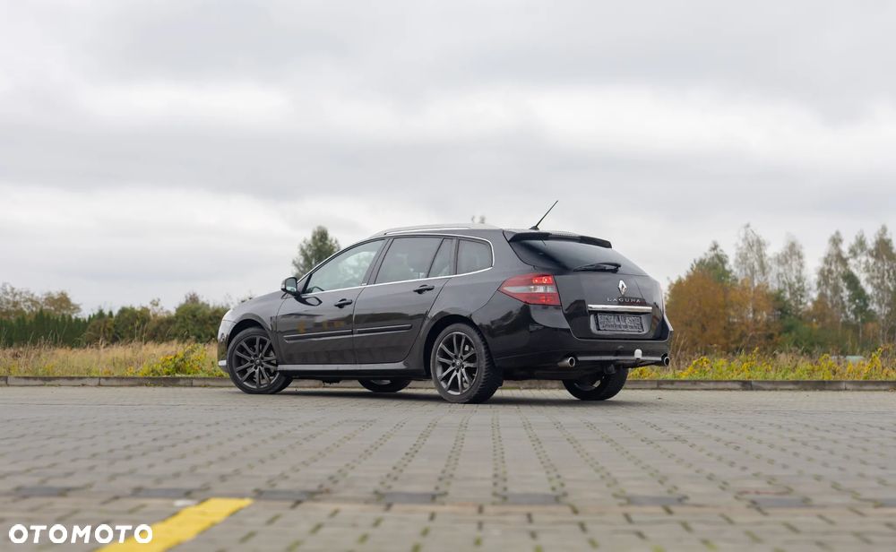 Renault Laguna 2.0 dCi Initiale - 7