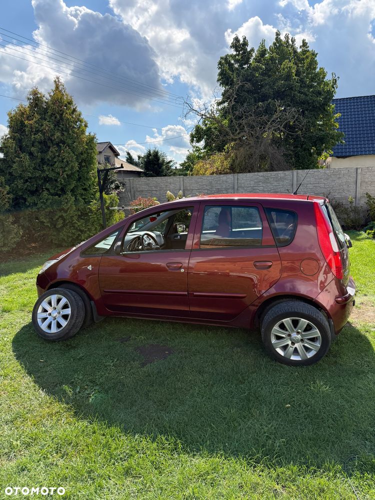 Mitsubishi Colt - 3